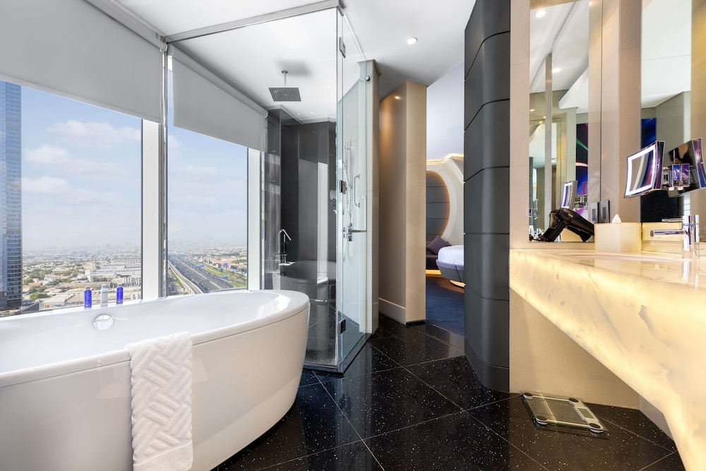 Executive Suite (Round Bed Vantage Suite)