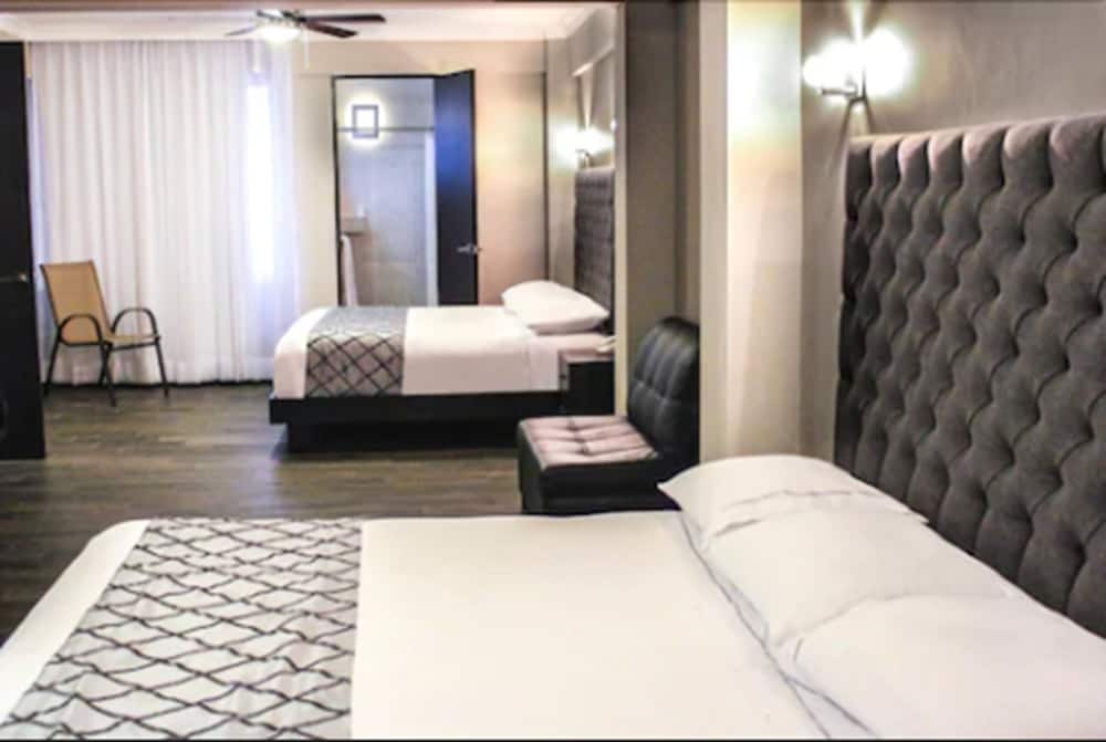 Executive Room, 2 Double Beds