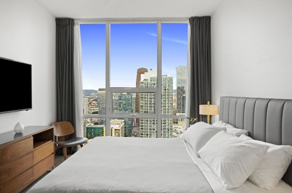 Suite, Multiple Beds (Sky Suite Two Bedroom)