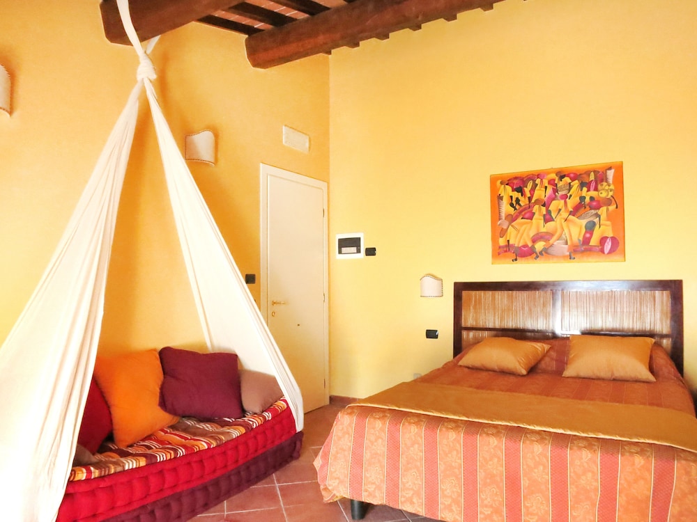 Double or Twin Room photo 1