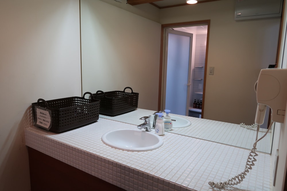 Cottage (Type 1) Open-Air Bath 2-5 Guests