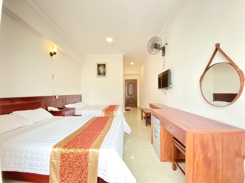 Standard Double or Twin Room, 2 Queen Beds