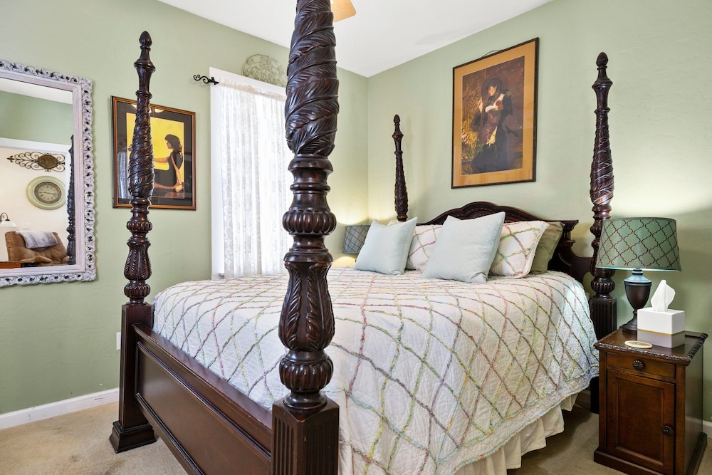 Signature Cottage, 2 Bedrooms photo 1