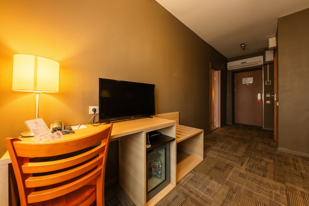 Standard Single room with Gym access photo 2