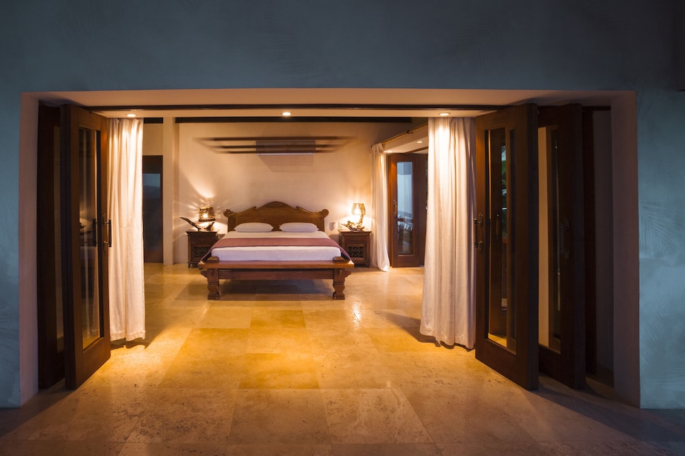 Exclusive Room photo 2