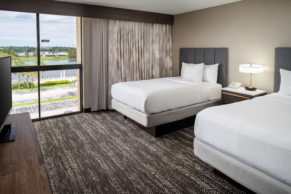 Two Double Beds, Lake View, Non-Smoking