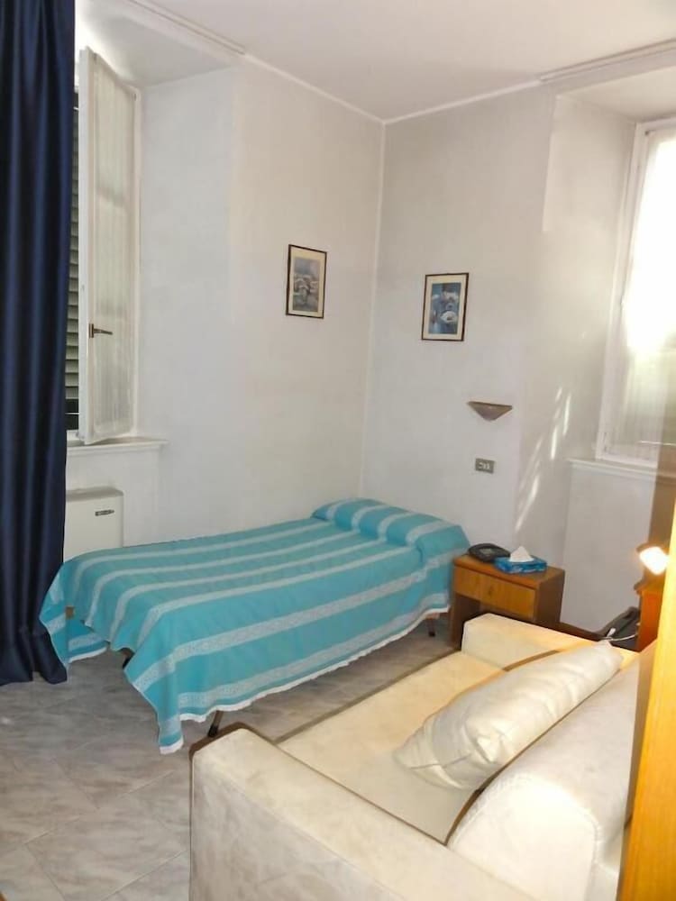 Standard Single Room, Mountain View photo 1