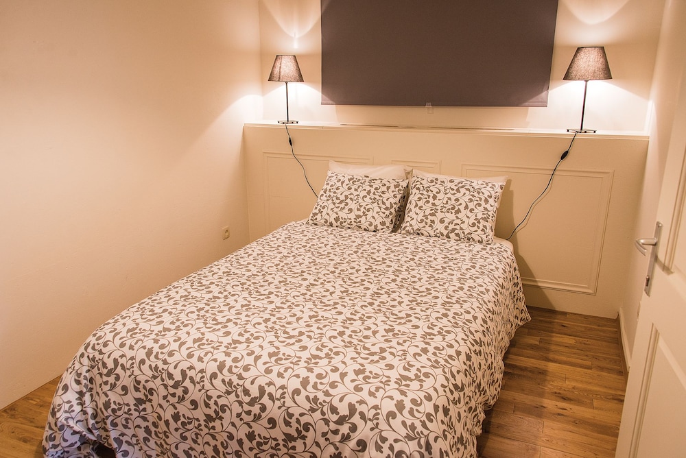 Luxury Apartment, 2 Bedrooms, Non Smoking, Kitchen photo 2