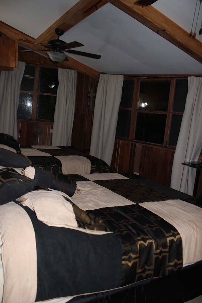 Family Cabin, Multiple Beds, Non Smoking, Garden View photo 2