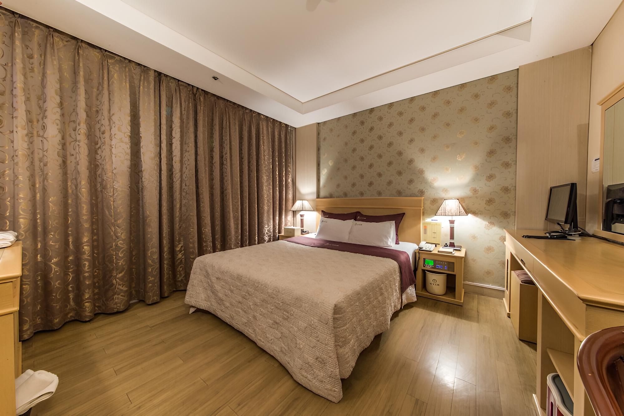 Room (Standard Room)