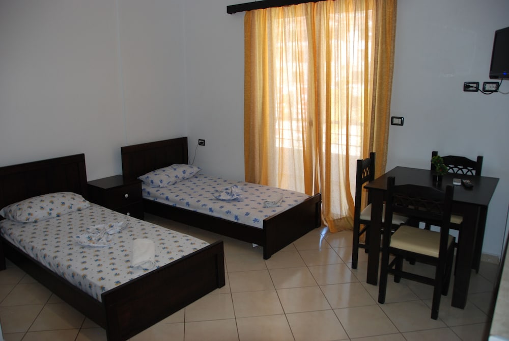 Studio Suite, Balcony