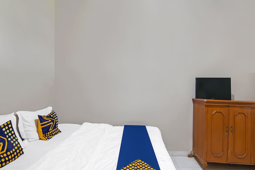 Basic Double Room photo 3