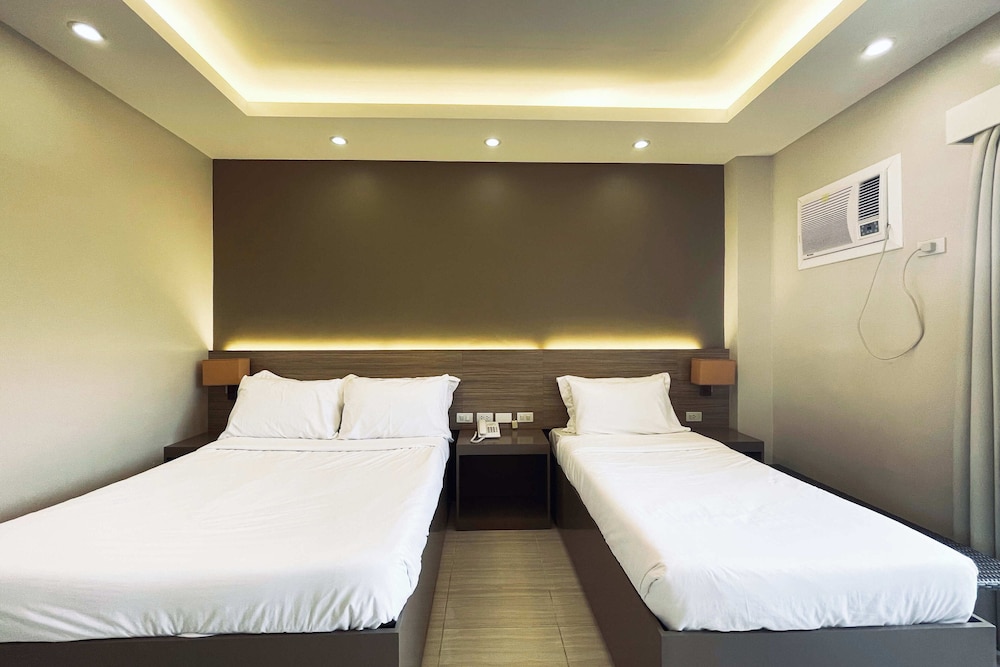 Standard Deluxe Room - Photo 9