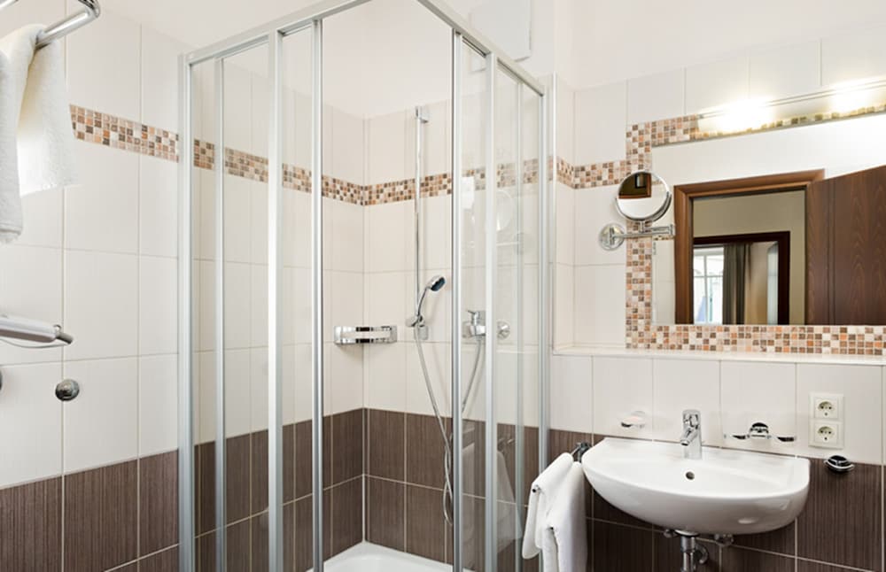 Triple Room - Photo 6