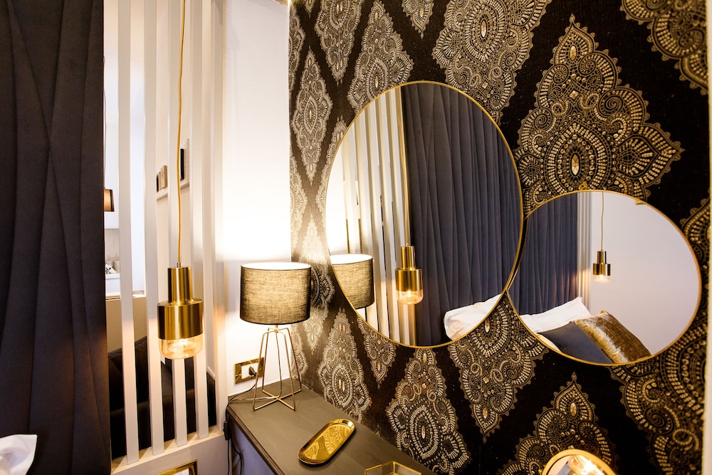 Junior Studio Suite (Via Di Monale 75) photo 2