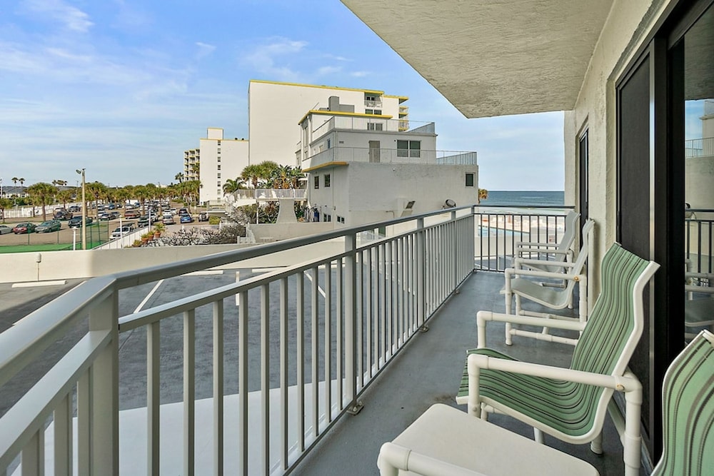 Oceanview 3 Bedroom Condo New Smyrna Beach FL, Foto 30