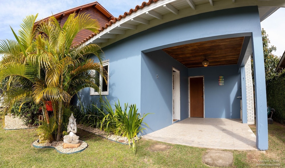 Design House, Kitchen, Garden View photo 1