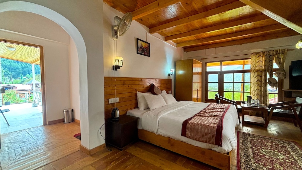 Royal Himalayan Suite photo 1
