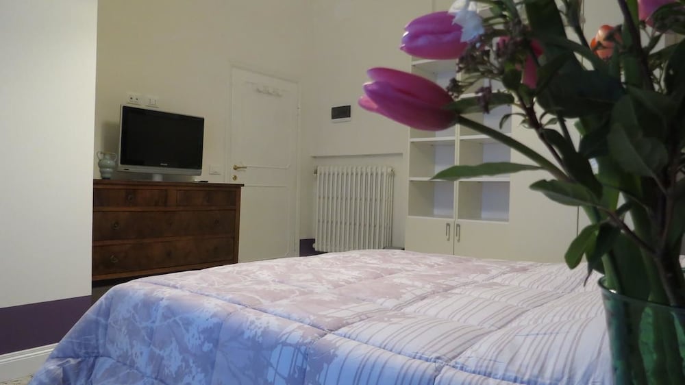Double Room, Terrace, Garden View (Viola)