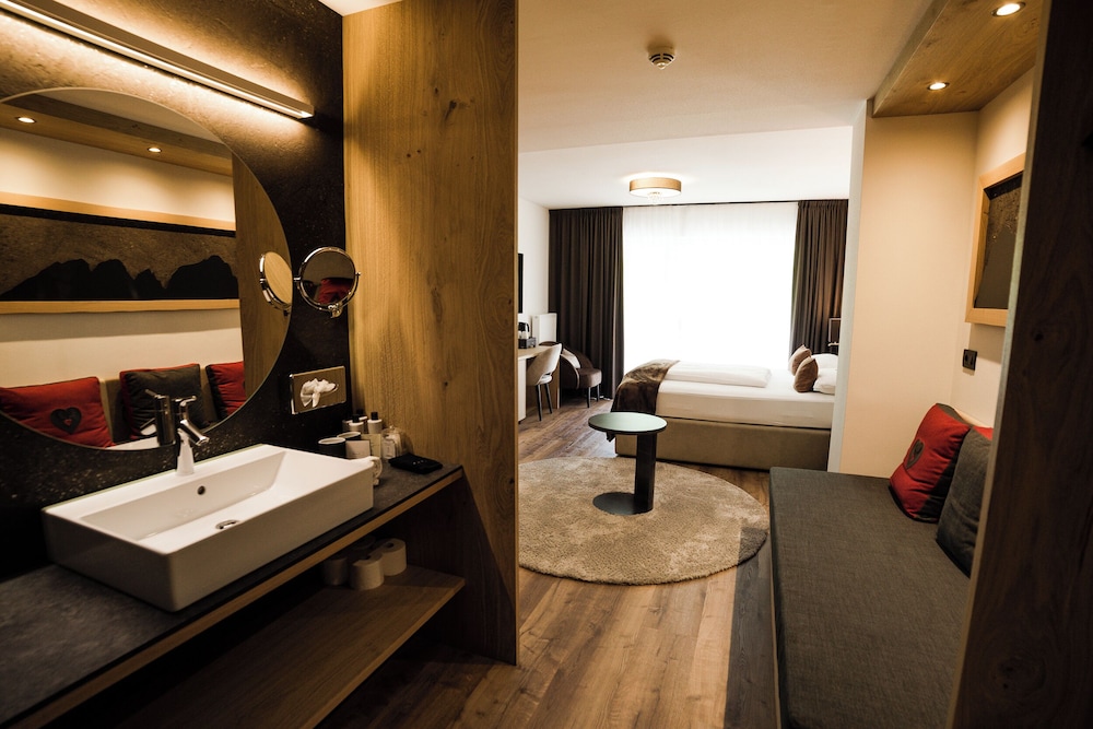 Superior Studio Suite photo 2