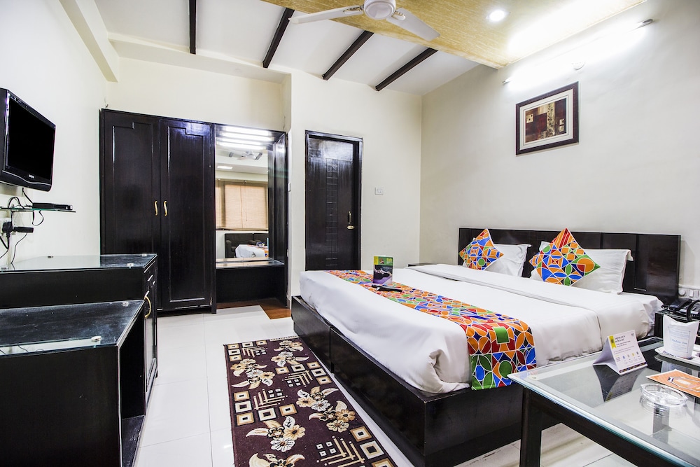 Deluxe Room, 1 Double Bed, Non Smoking photo 1