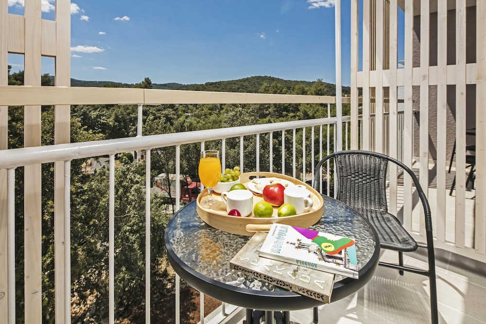 Comfort Double Room, Balcony - Photo 3