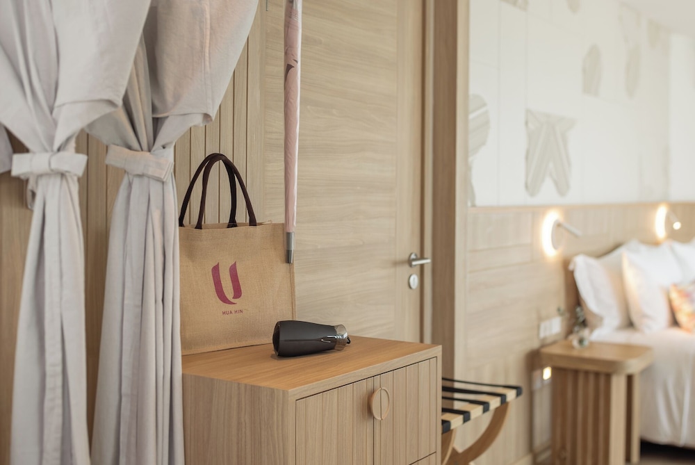 Junior Suite Seaview with Lux Bliss Bath