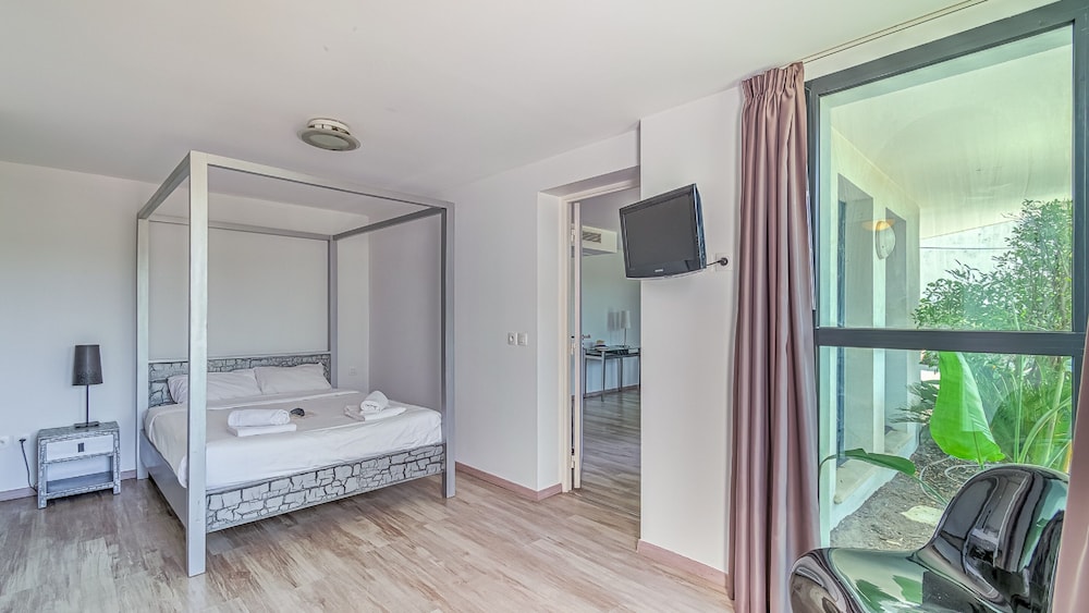 Standard Apartment