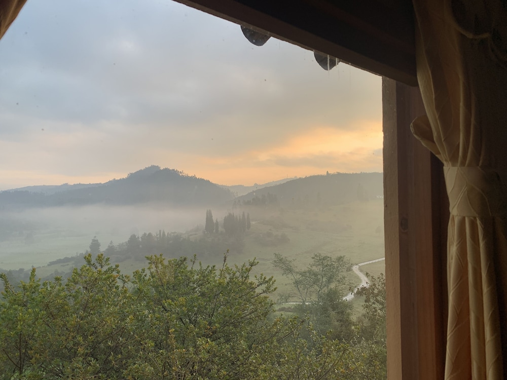 Panoramic Cabin photo 3