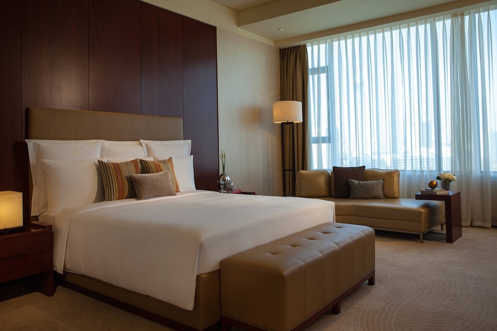 Junior Suite, 1 King Bed