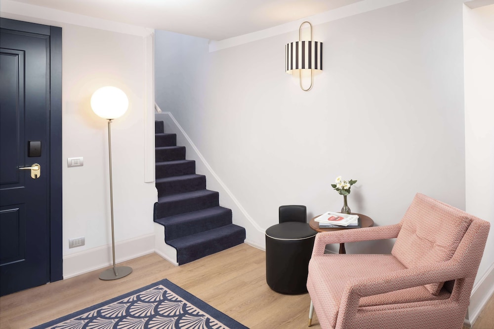 Deluxe Suite, 1 King Bed (Duplex)