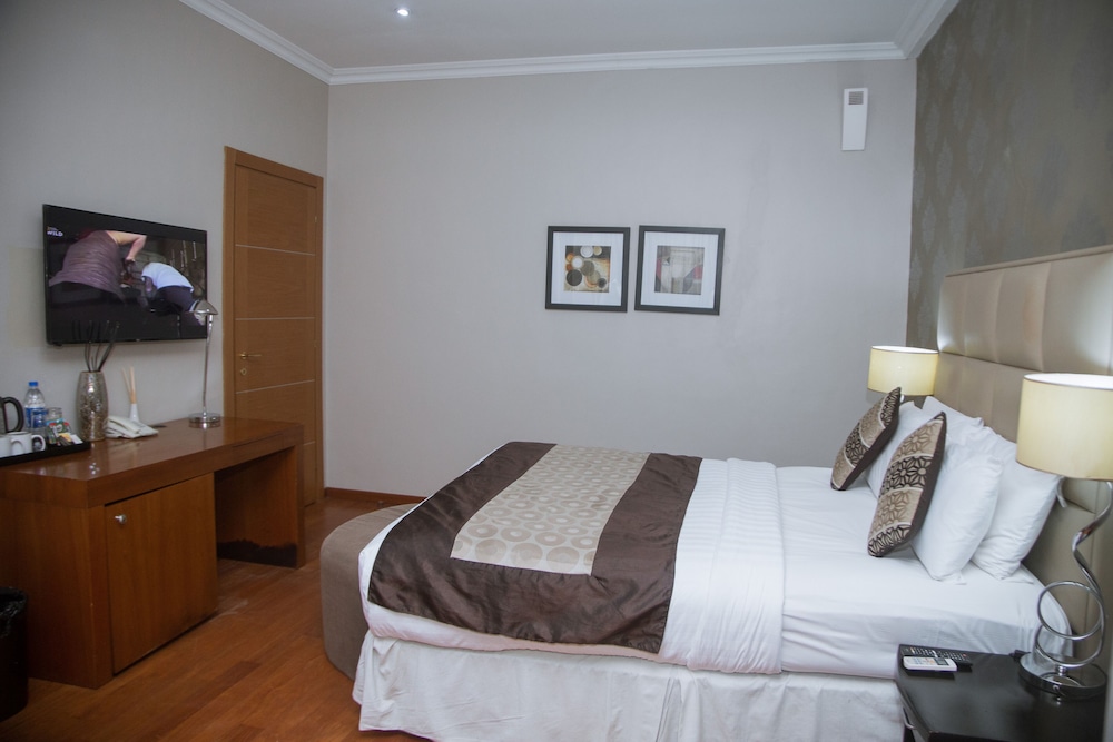 Standard Room photo 2
