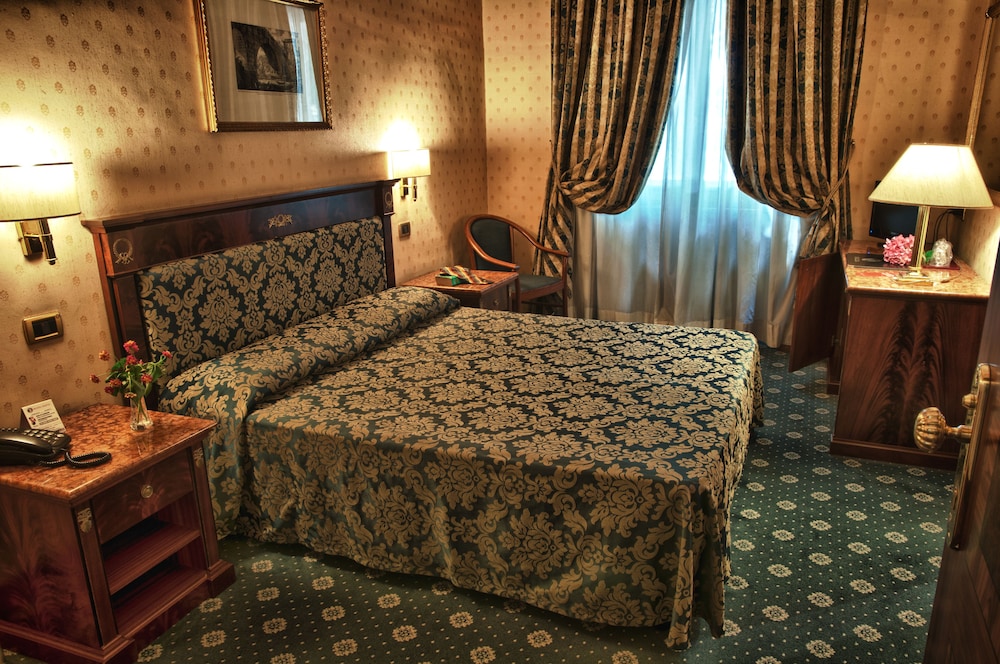 Junior Triple Room photo 3