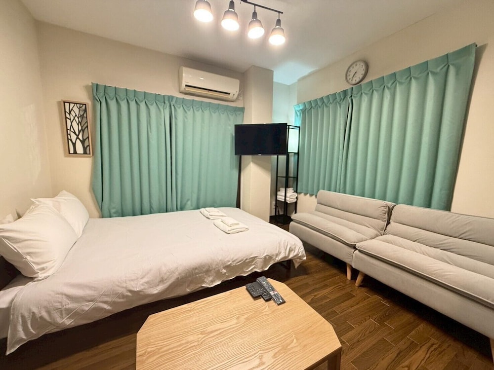 Apartment photo 1
