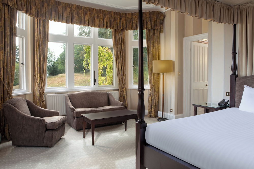 Deluxe Suite, 1 King Bed, Non Smoking (Four Poster Bed) - Photo 3