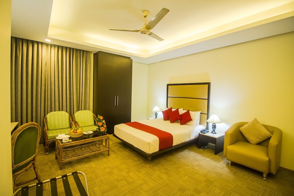 Premium Double Room, 1 Queen Bed, City View photo 1