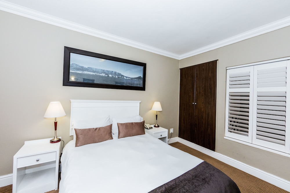 Standard Double Room - Photo 2