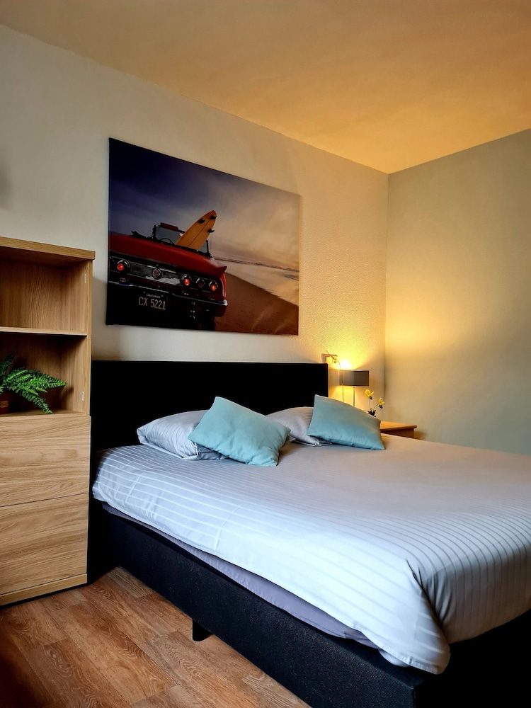 Basic Double Room photo 2