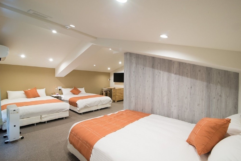 Superior Triple Room With Private Open-Air Bath