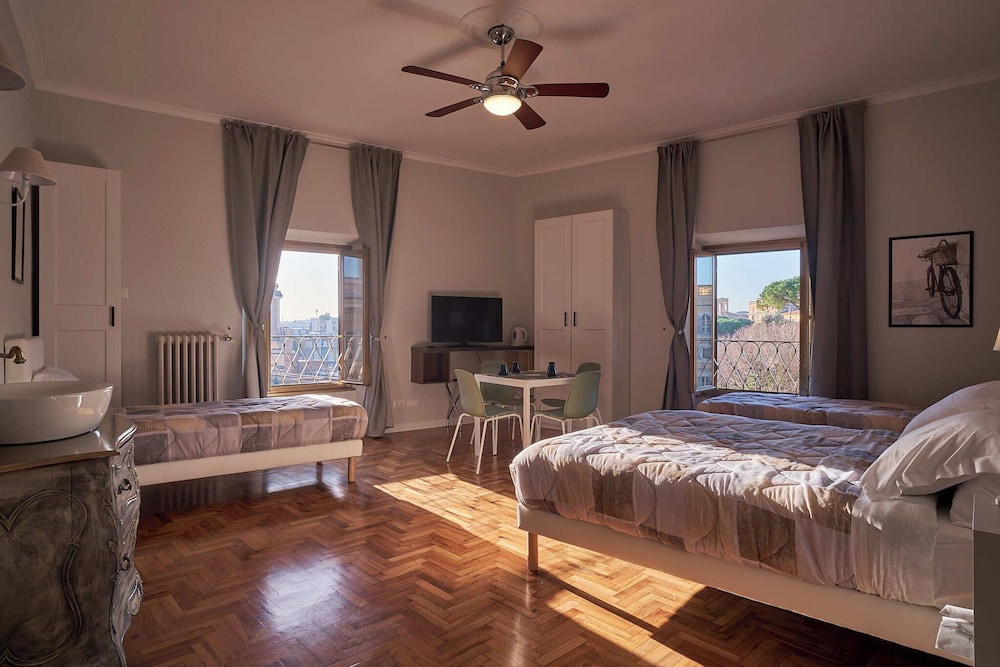 Comfort Quadruple Room