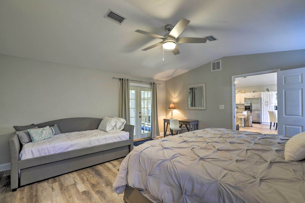 House (4 Bedrooms) photo 2