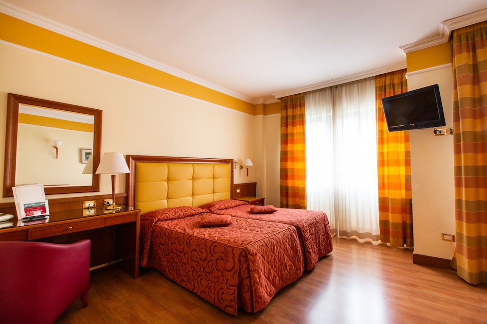 Double Room - Photo 1