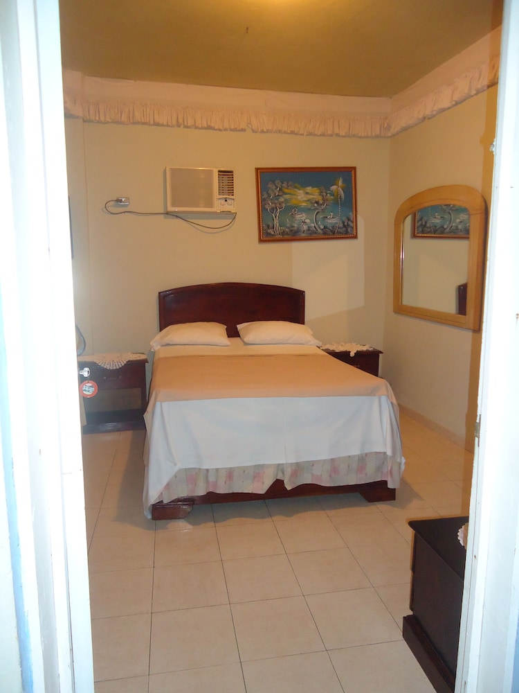 Standard Room (With A.C) photo 2