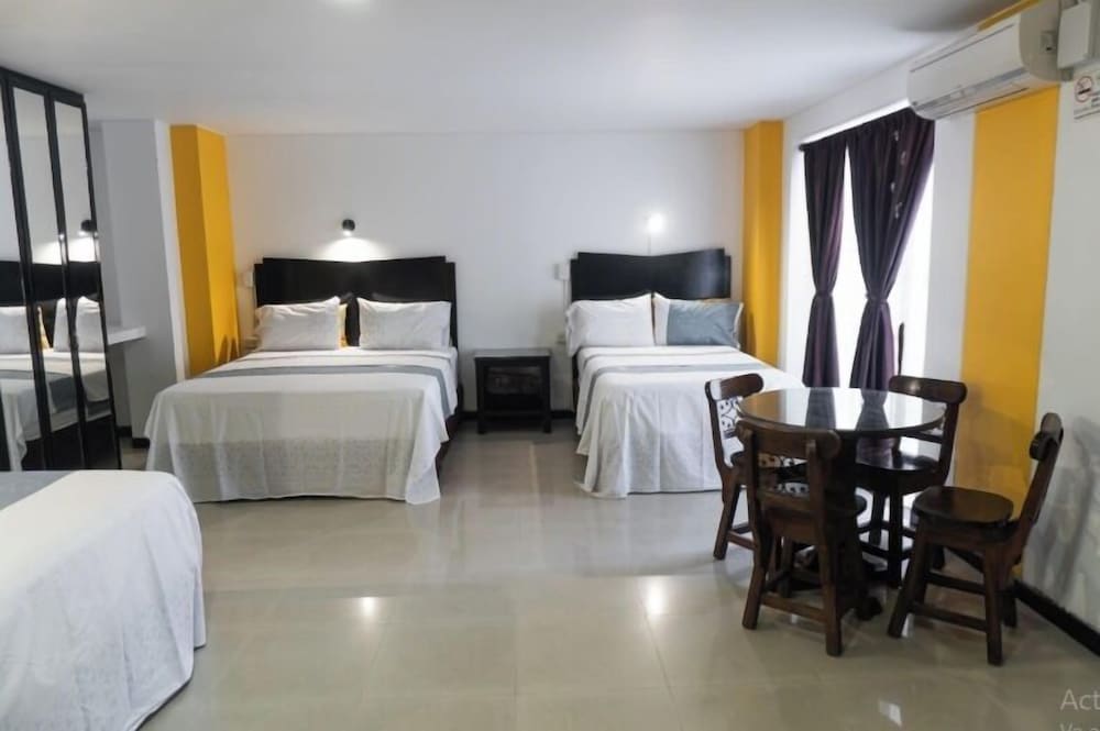 Junior Quadruple Room photo 1