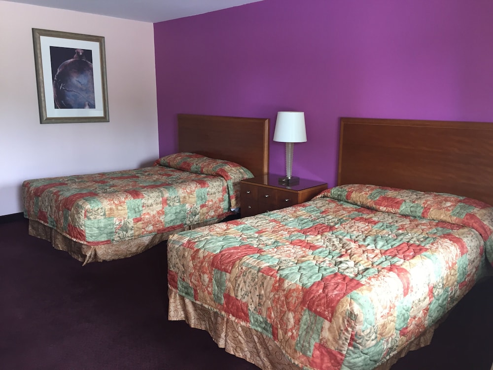 Standard Room, 2 Double Beds, Non Smoking