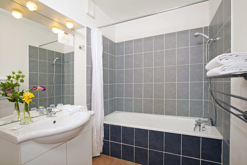Comfort Apartment, Balcony - Photo 7