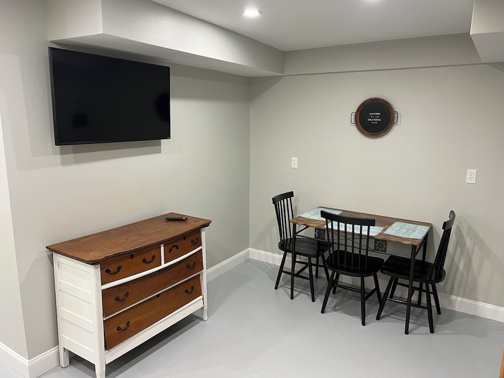 Deluxe Studio, 1 Bedroom, Kitchen (Large Studio)