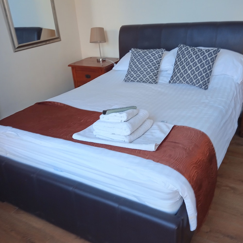 Double Room, Ensuite (Or Single ) photo 2