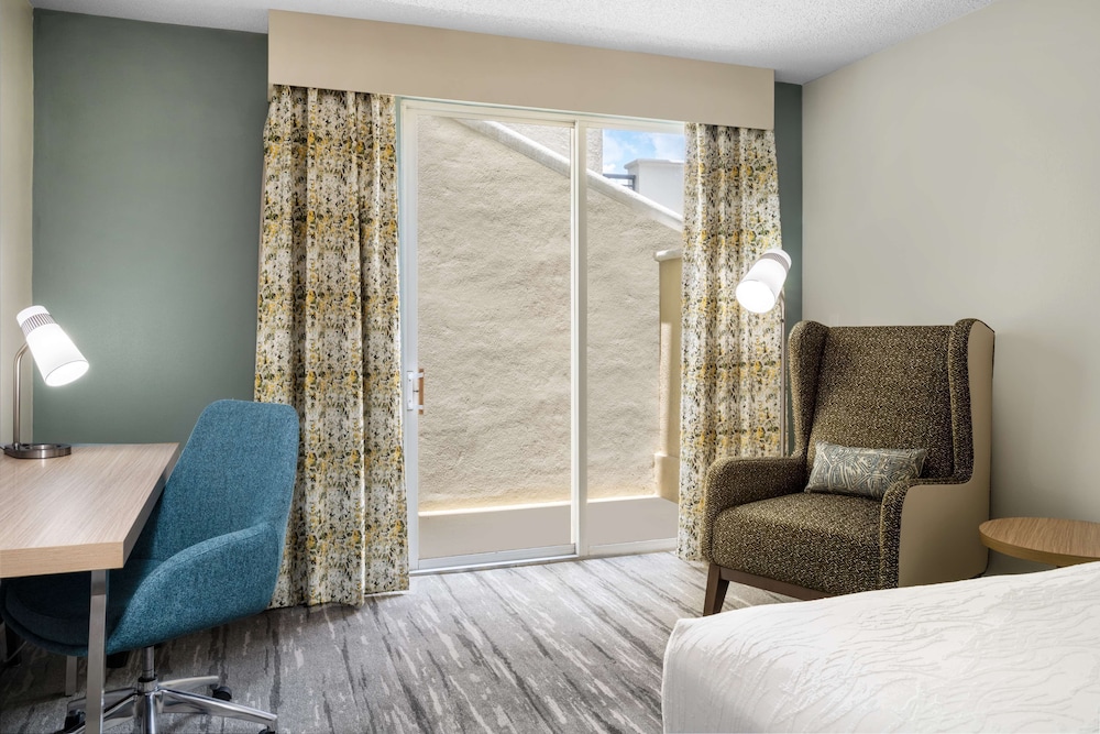 Suite, 2 Queen Beds, Accessible (Roll-In Shower) photo 1