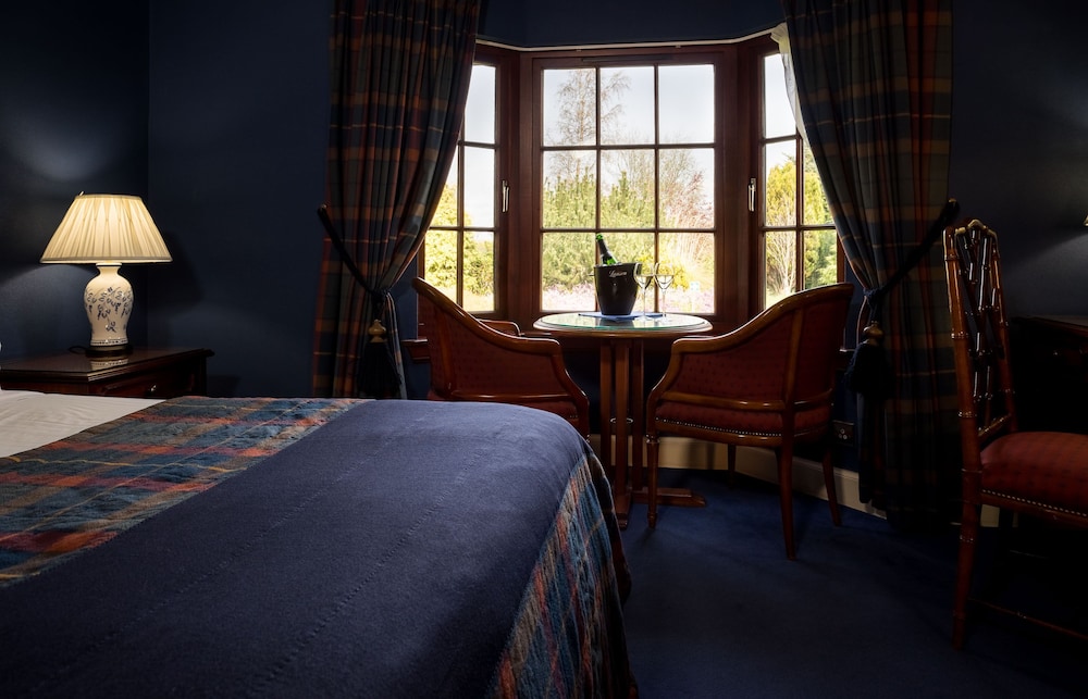 Luxury Double or Twin Room photo 3